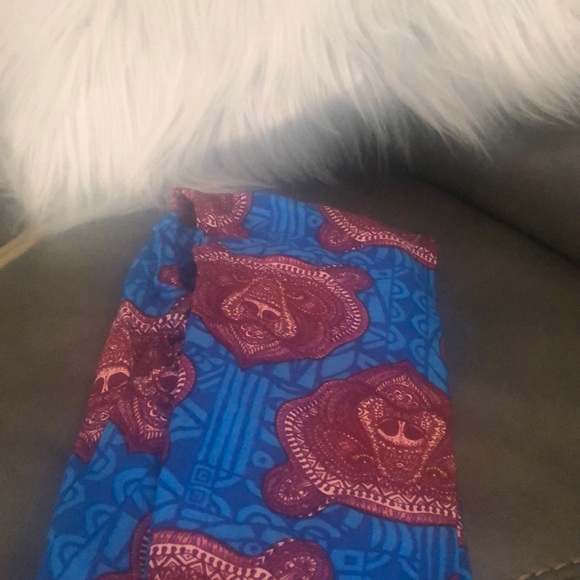 Blue Mosaic Bears Lularoe leggings new - Picture 2 of 4